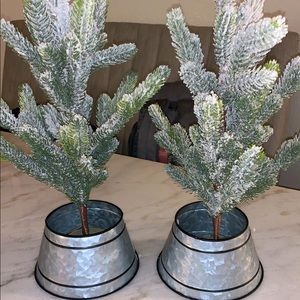 NWT target mini metal tree skirts